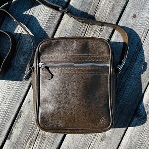 Louis Vuitton Dimitri Leather Shoulder Bag M32468 Brown Authentic Made in France